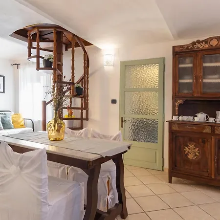 503 Di Alessio E Orsola 3*